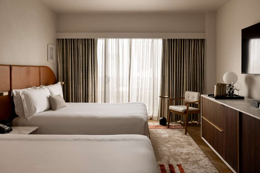 Sixty Beverly Hills - photo 25