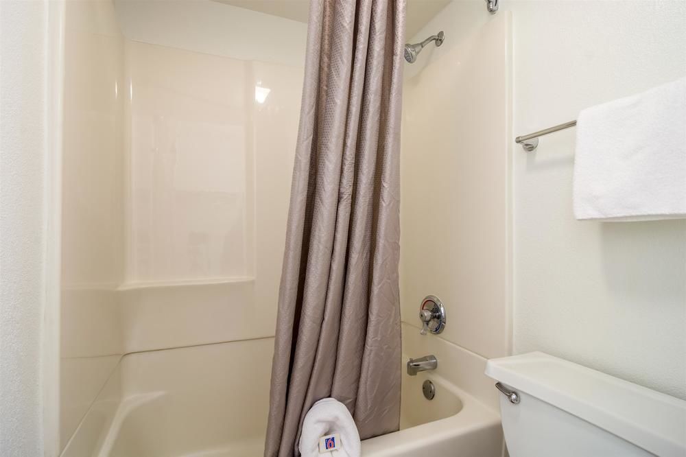 Motel 6 Chicago Southwest Aurora - photo 5