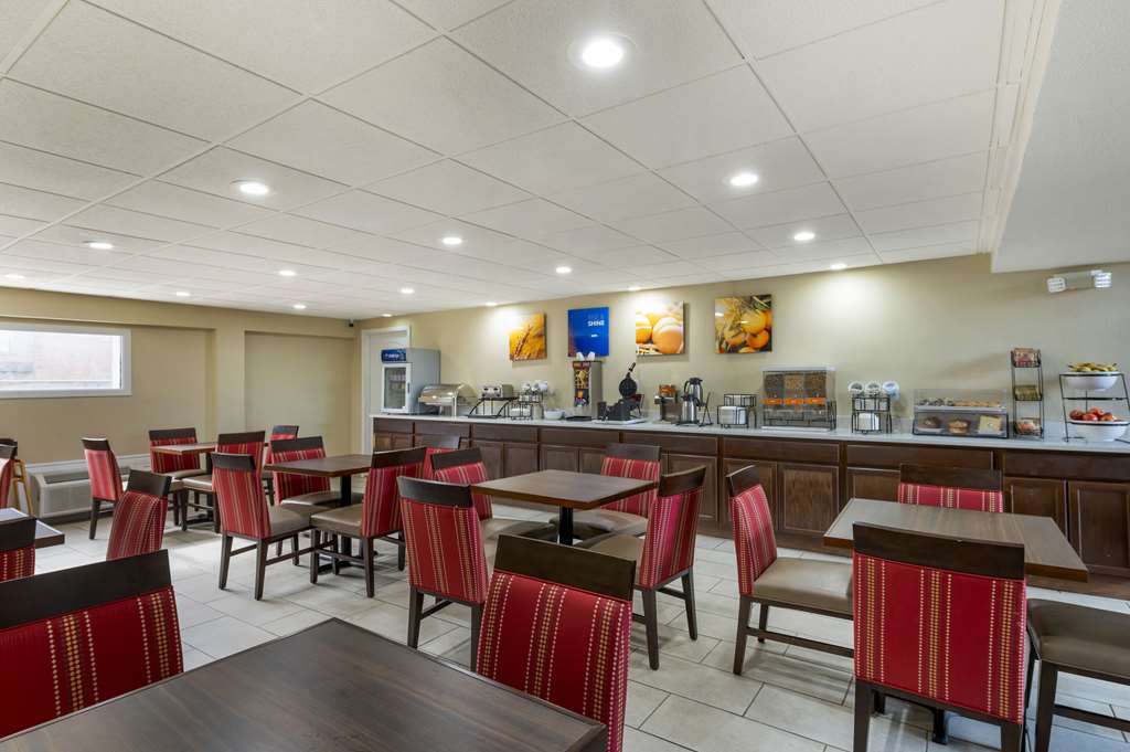 Comfort Inn & Suites Indianapolis Northwest College Park - photo 33