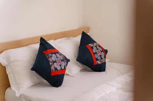 Apollo Hotel — Thi Tran Gjong Van — photo 2