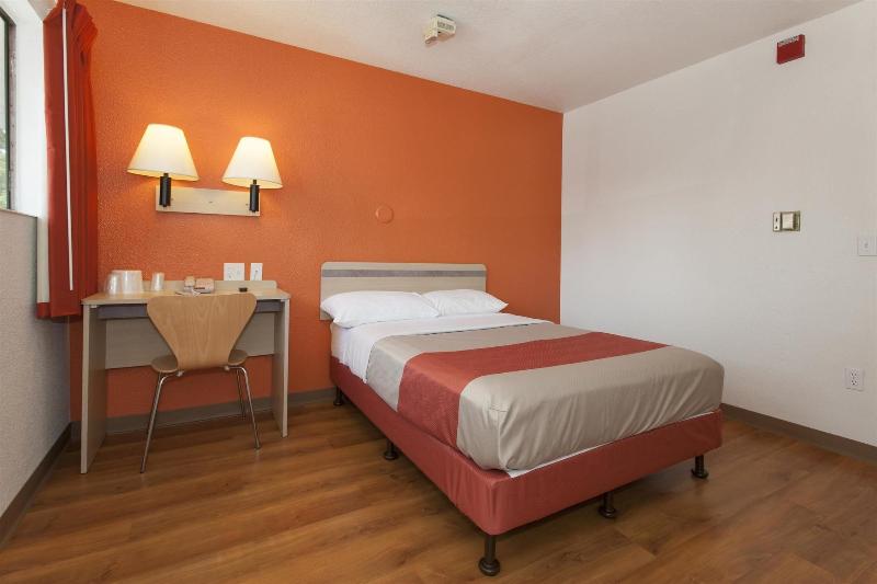 Motel 6 Davis Sacramento Area - photo 11