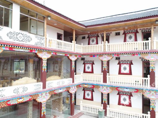 Maiduo Kangsang Inn — hotel in Jiulong
