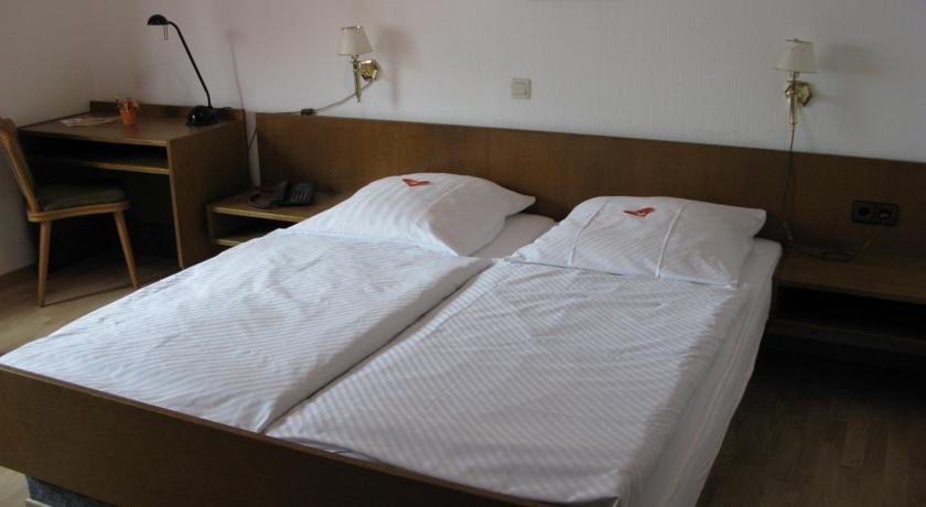 Hotel Haus Slamic — Menden — photo 5