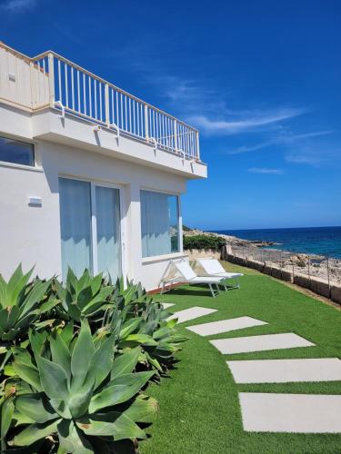 Villa Stella — 4-Star Luxury Hotel in None, Italy