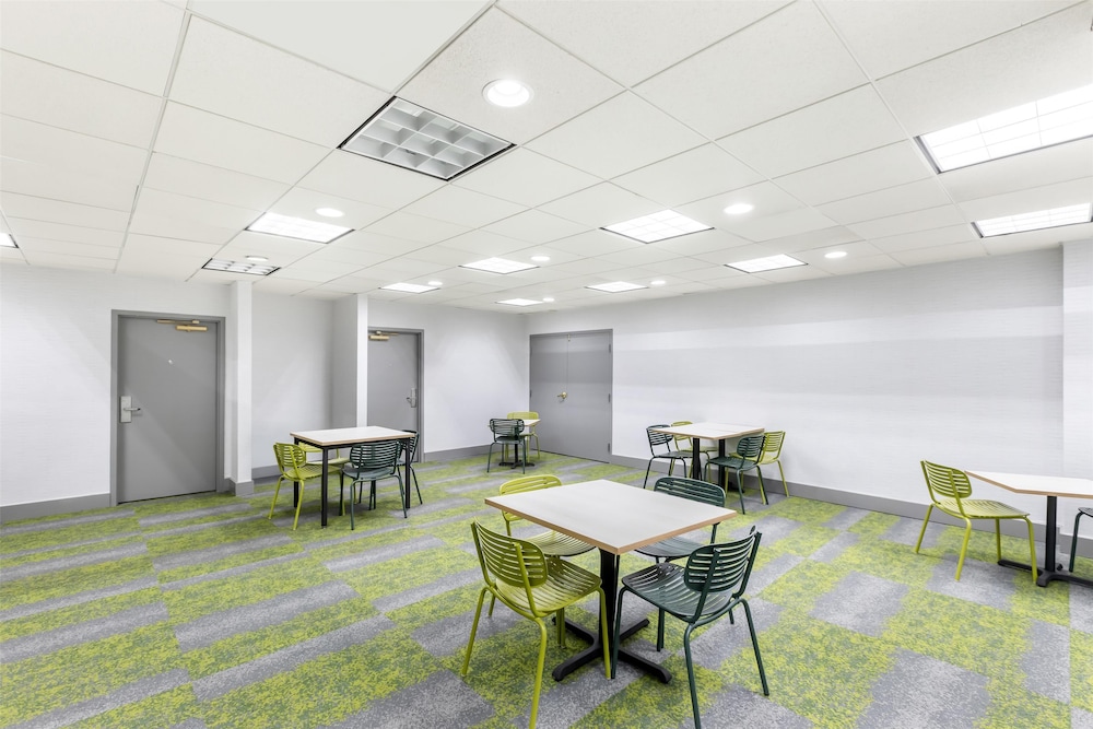 Spark by Hilton Rock Hill - photo 37