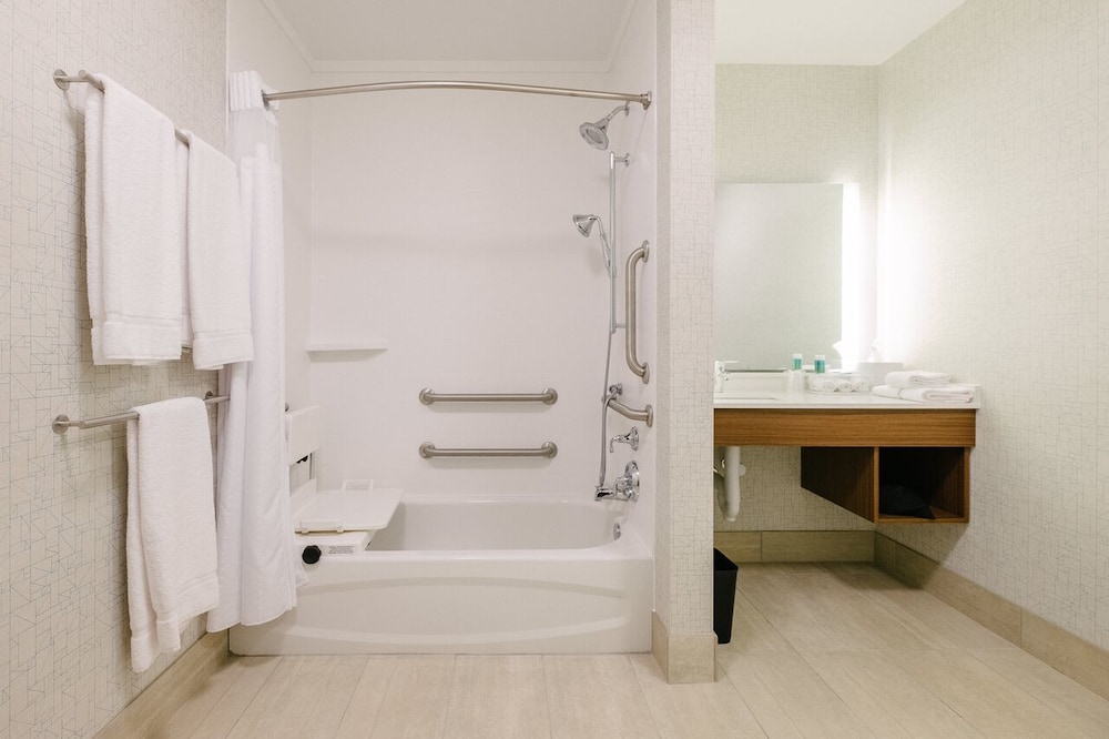Holiday Inn Express & Suites Eagan Minneapolis Area by IHG - photo 10