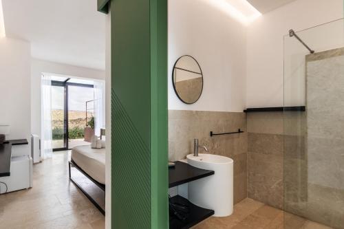 Redimeti Country House — 4-Star Luxury Hotel in Avola, Italy