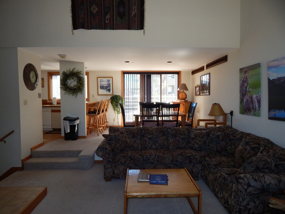 Crestview Place - photo 26