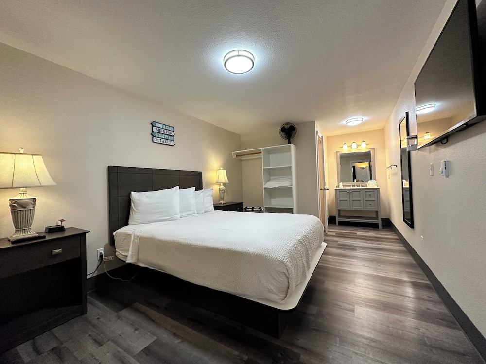 Inn at the Sea - photo 27