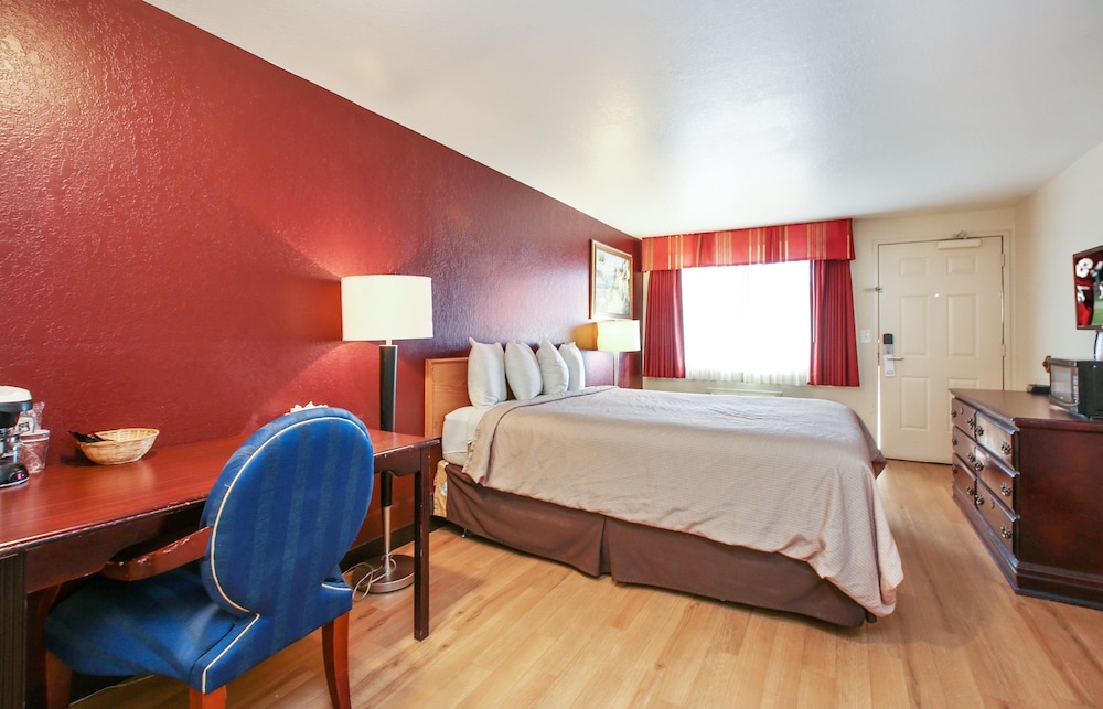 Red Roof Inn Lompoc - photo 28