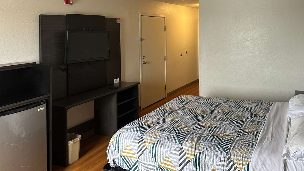 Motel 6 Waterloo IA - photo 23