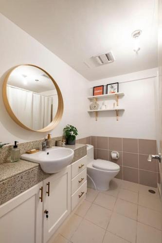 Bohemian Inspired 2 Bedroom Inspired Condo with Fast WIFI Near BGC — 4-Star Luxury Hotel in Manila, Philippines