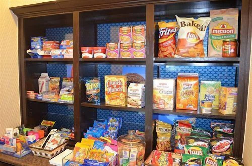 Hampton Inn & Suites Stephenville - photo 26