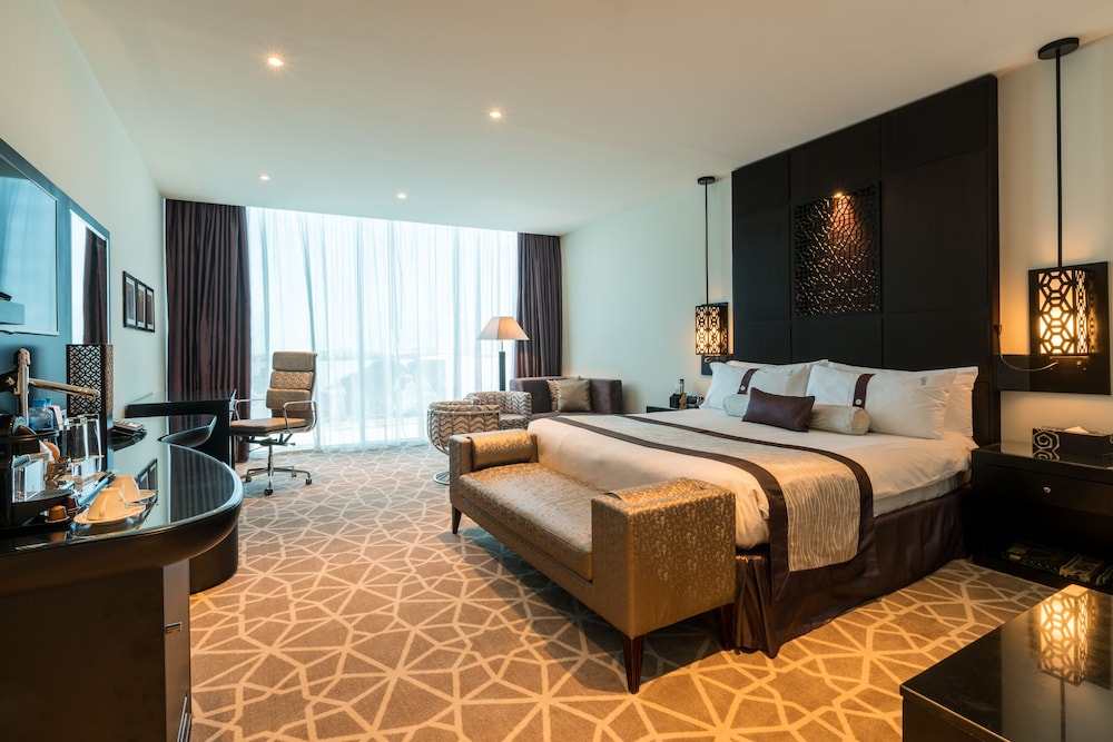 Holiday Inn Dubai Al Barsha