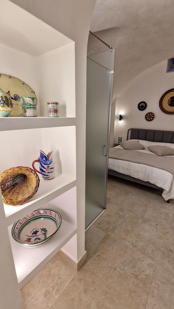 B&B La Casa Di Bianca — 4-Star Luxury Hotel in Manfredonia, Italy