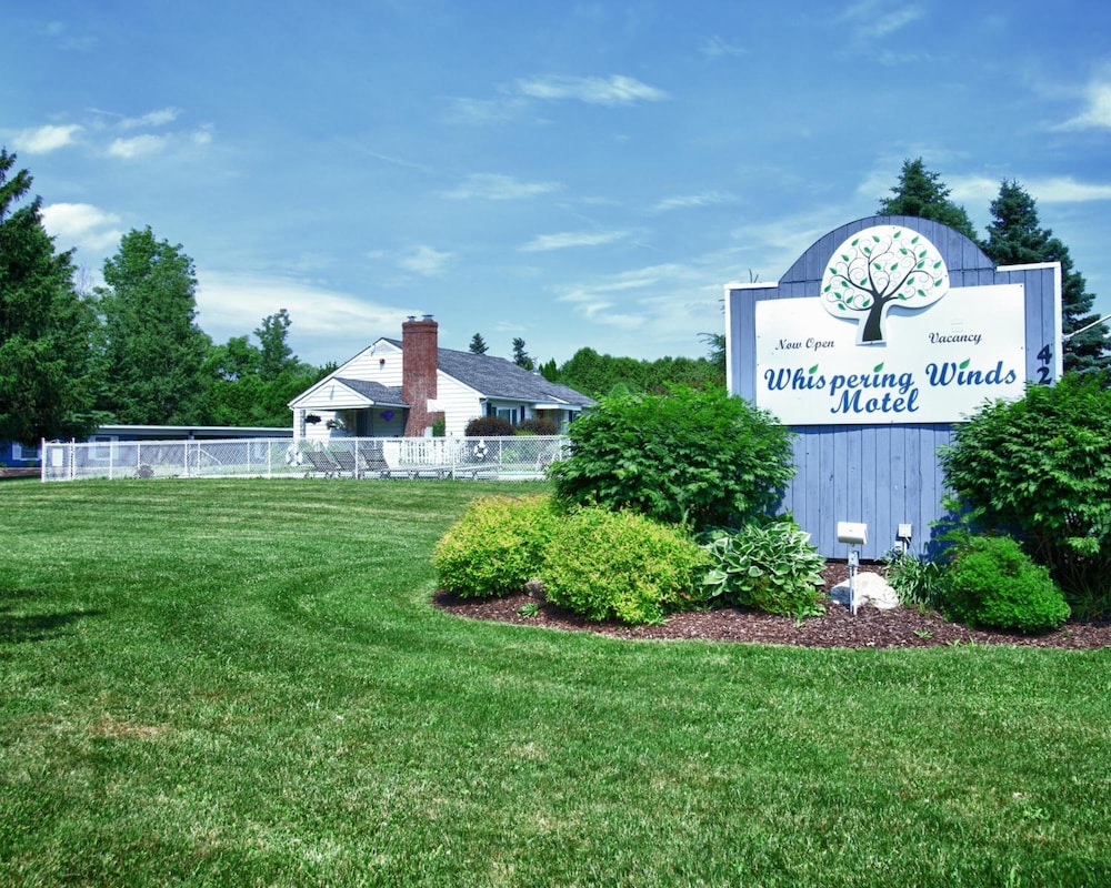 Whispering Winds Motel - photo 26