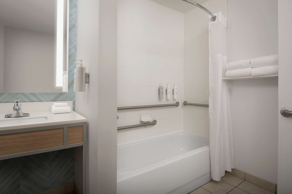 Hilton Garden Inn Knoxville West Cedar Bluff - photo 22
