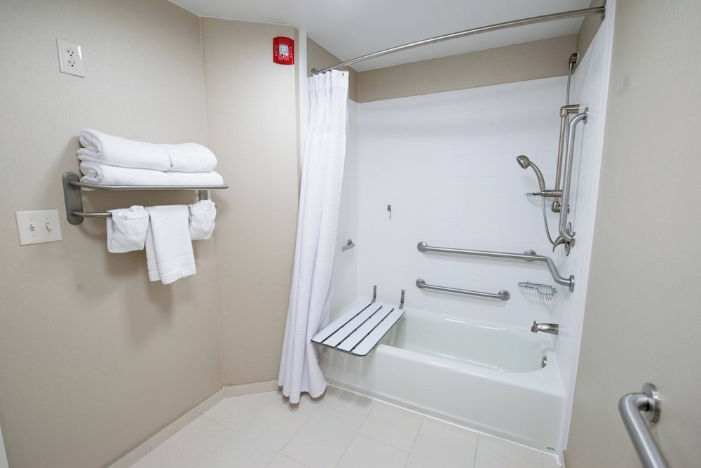 Springhill Suites by Marriott Winston Salem Hanes Mall - photo 9