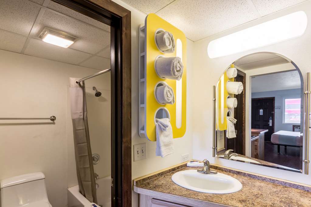 Motel 6 University Missoula - photo 25