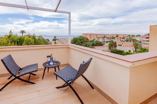 Inmovecos Alisios 329 — 4-Star Luxury Hotel in La Manga Del Mar Menor, Spain