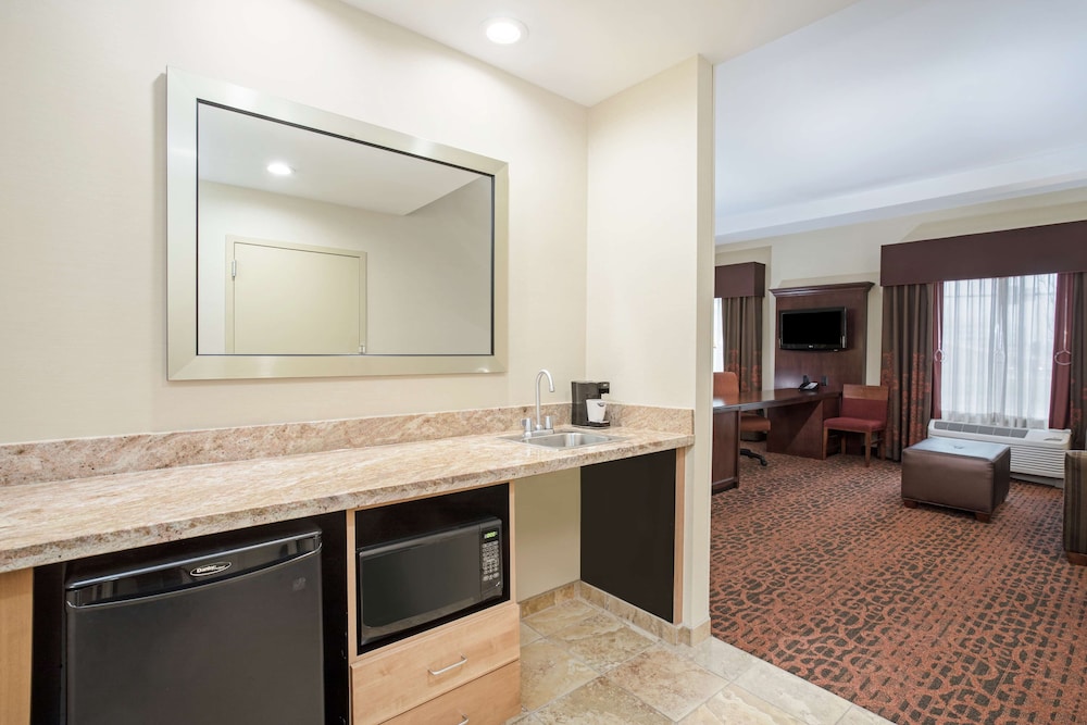 Hampton Inn & Suites Denver South RidgeGate - photo 37