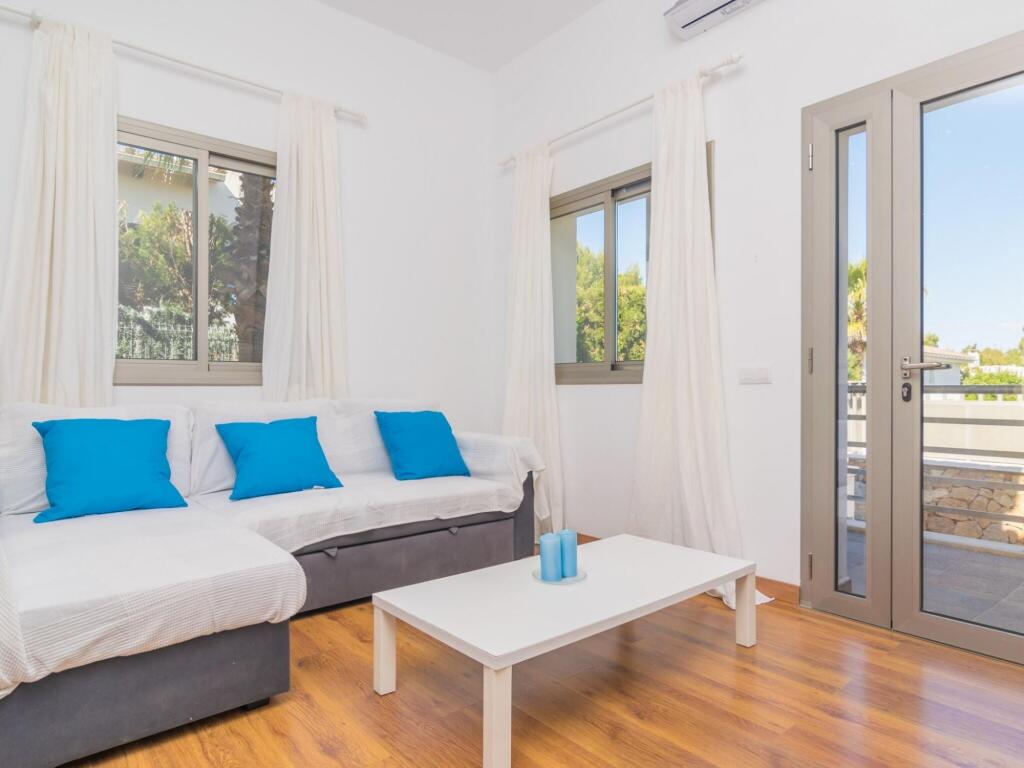 Bahamas 2 in Santa Margalida, Spain