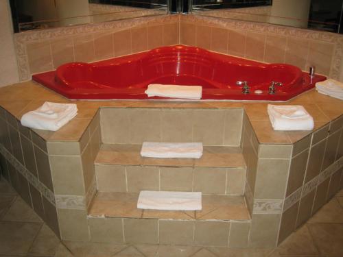 Budget Inn Temple Hills - photo 16
