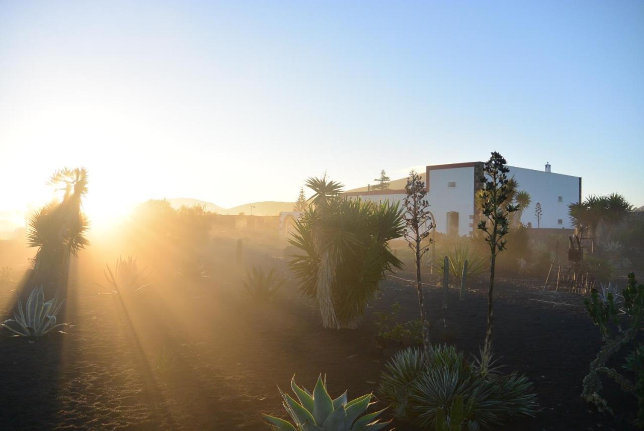 Casa Bermejo — 4-Star Luxury Hotel in San Bartolome, Spain