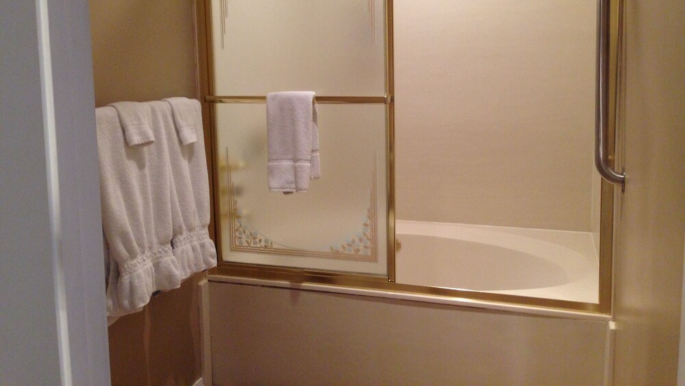 Brookside Walk In Meadow Brook Resort - photo 29
