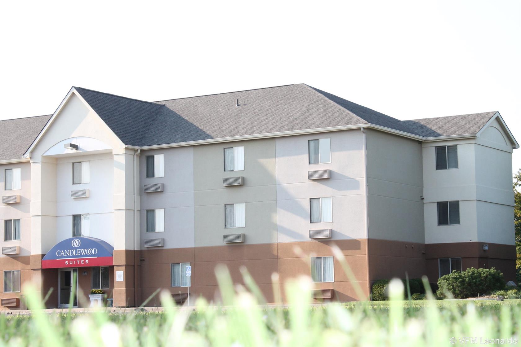 MainStay Suites Wichita Northeast - photo 3
