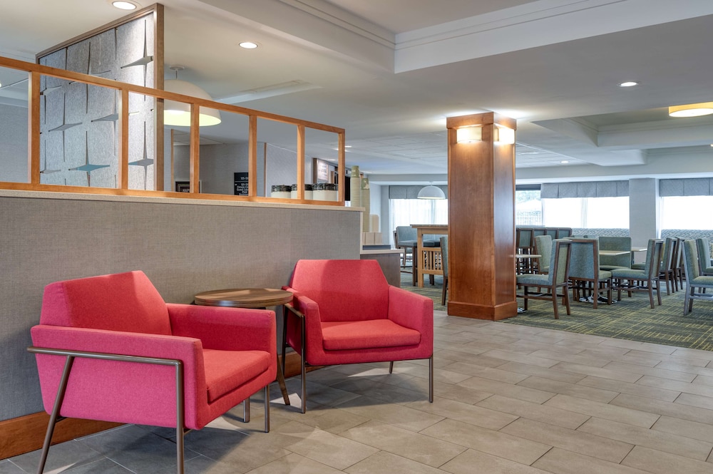 Hampton Inn Baltimore White Marsh - photo 3