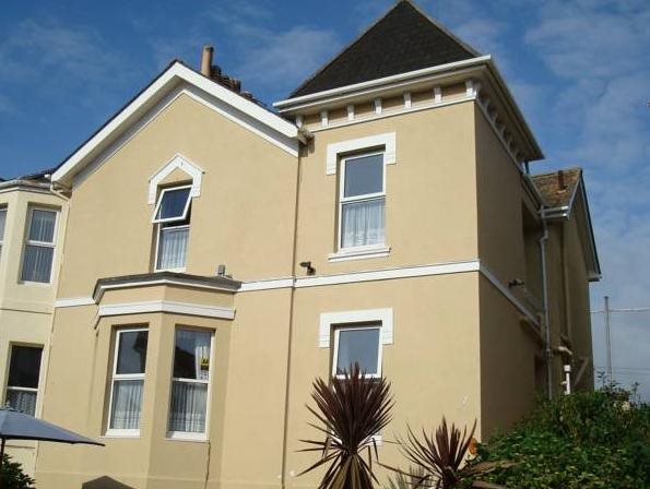 Merritt House — 4-Star Luxury Hotel in Paignton, United Kingdom