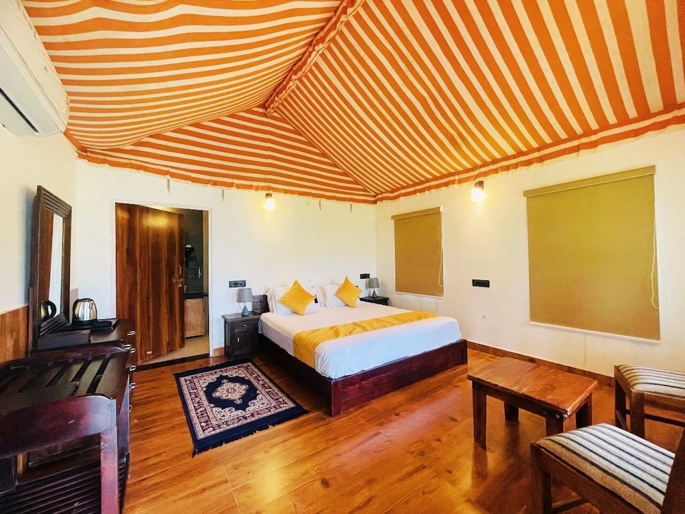 Cattle Inn Resort in Pushkar, India