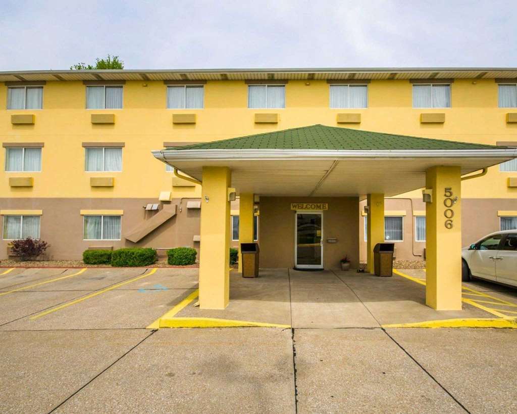 Quality Inn Evansville Eastland Area - carbon neutral hotel in Evansville