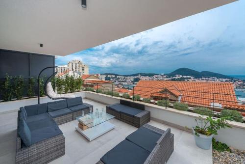 Sunset View Garden Taxioldtown5min Free Garage Voucher For Yacht Charter
