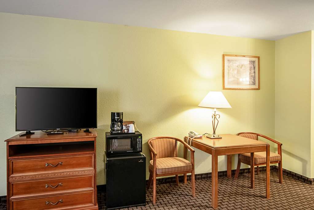 Rodeway Inn Gunnison Crested Butte - photo 19