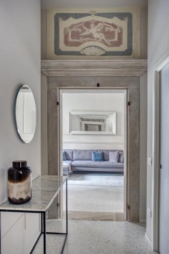 Palazzo Bonvicini 10 — 4-Star Luxury Hotel in Venice, Italy