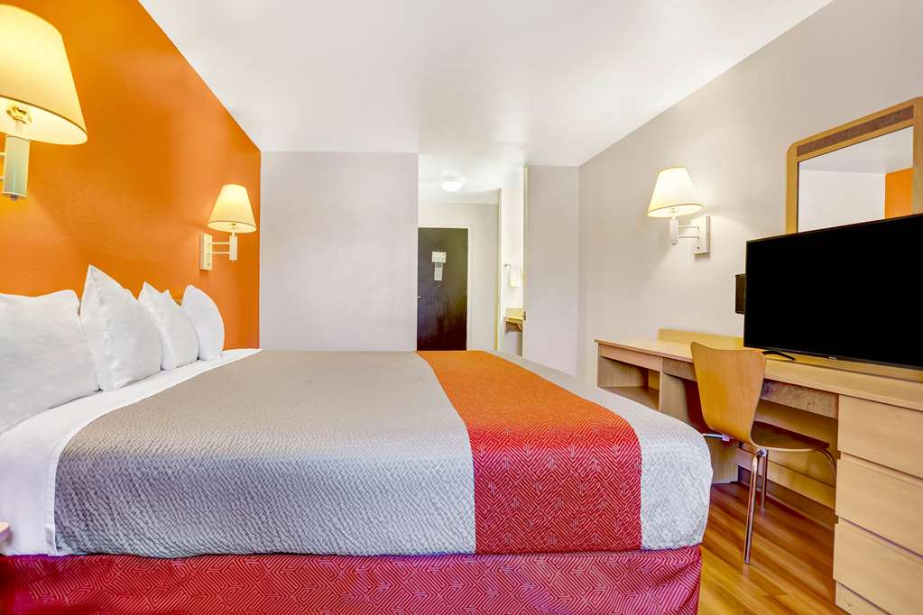 Motel 6 Espanola NM - photo 12