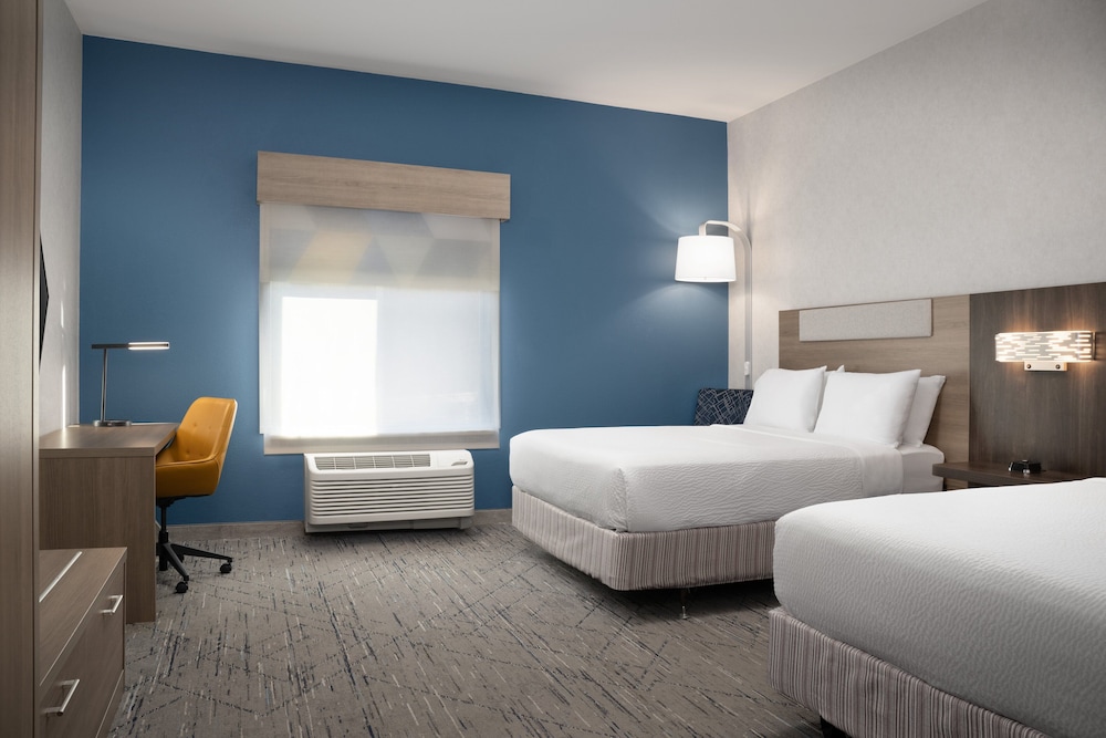 Holiday Inn Express Alexandria Fort Belvoir - photo 22