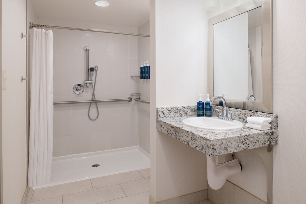 Four Points by Sheraton Bellingham Hotel & Conference Center - photo 19