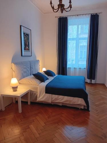 Apartament Niebieski — 4-Star Luxury Hotel in Krakow, Poland
