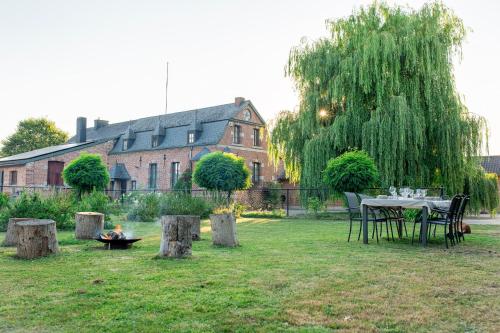 Les jardins du Quesnoy 25min de Pairi Daiza - last minute hotel in Unknown City
