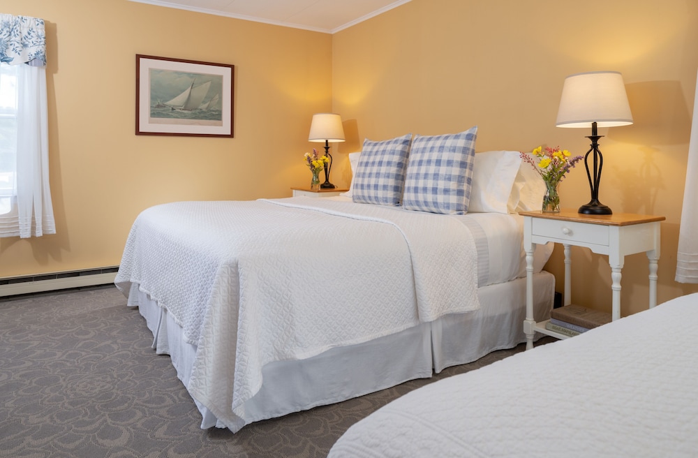Dockside Guest Quarters & Restaurant - photo 35