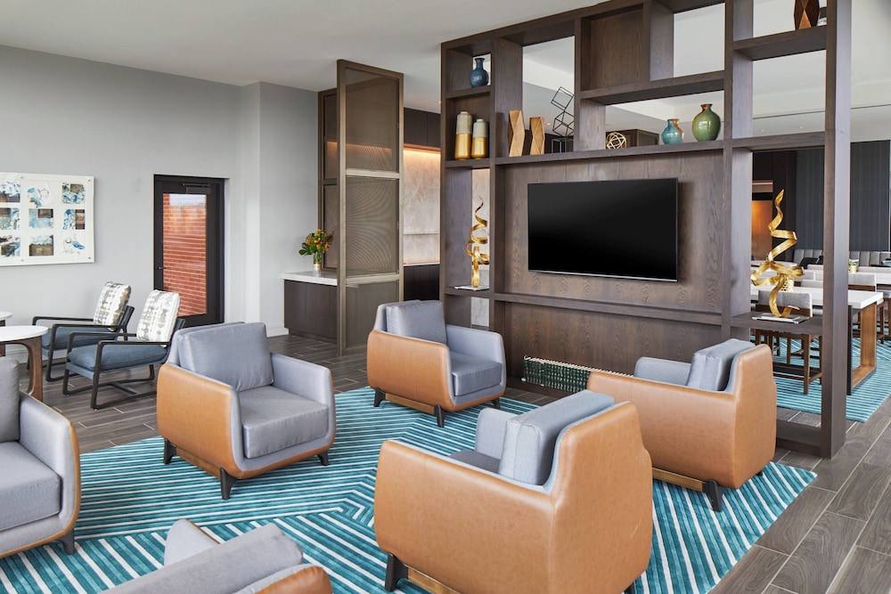 UNC Charlotte Marriott Hotel & Conference Center - photo 38