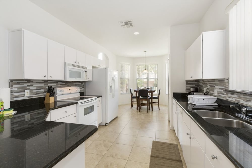 Crystal Cove 1044 Tourmaline Drive - photo 12