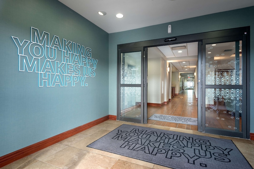 Hampton Inn Bellevue - photo 37