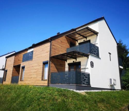 Apartman Karas — 4-Star Luxury Hotel in Sveti Martin Na Muri, Croatia