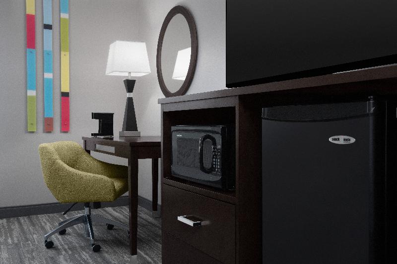 Hampton Inn Statesboro - photo 16