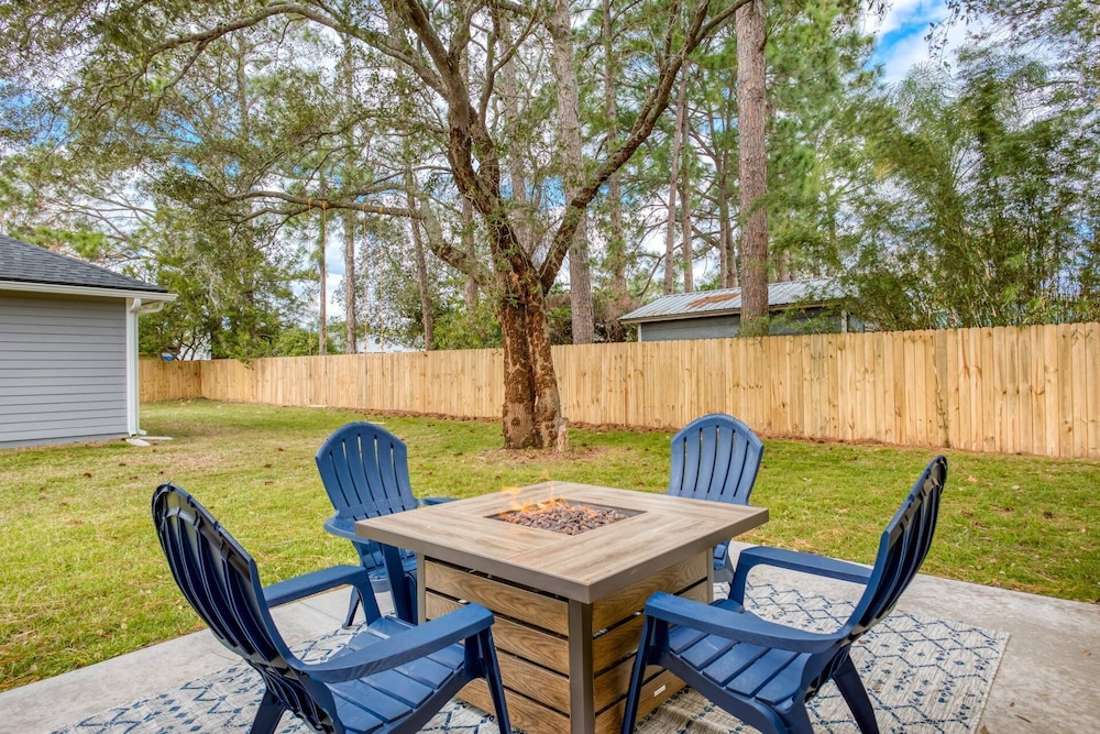 Yellow Palms - photo 4