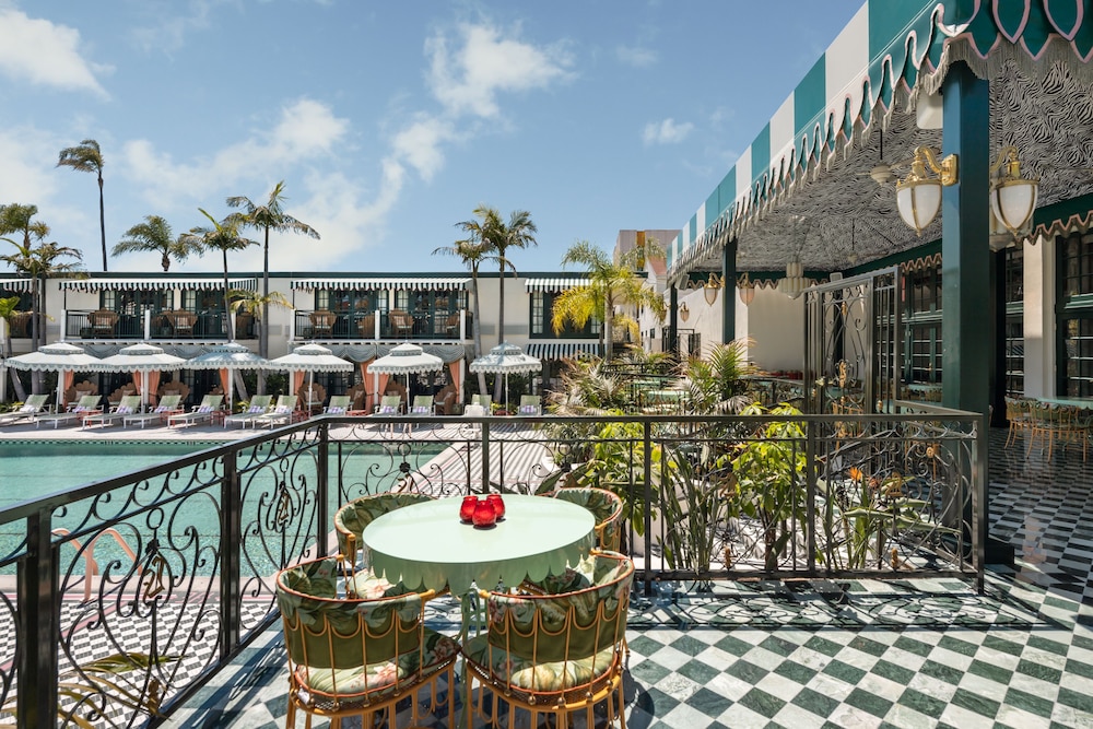 The Lafayette Hotel Swim Club & Bungalows - photo 79